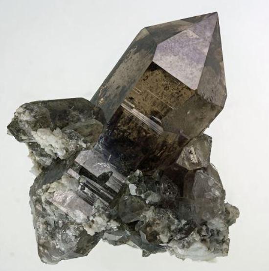 Cuarzo (variedad ahumado)
5 x 4 x 2 cm
(Autor: Antonio Alcaide)