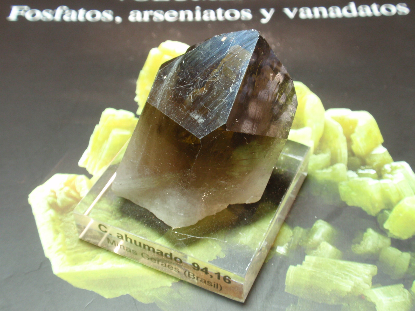 Cuarzo (variedad ahumado)
30x40 mm
(Autor: Ignacio)