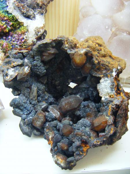 Cuarzo, Pirolusita
12x10 cm.
(Autor: pardominer)