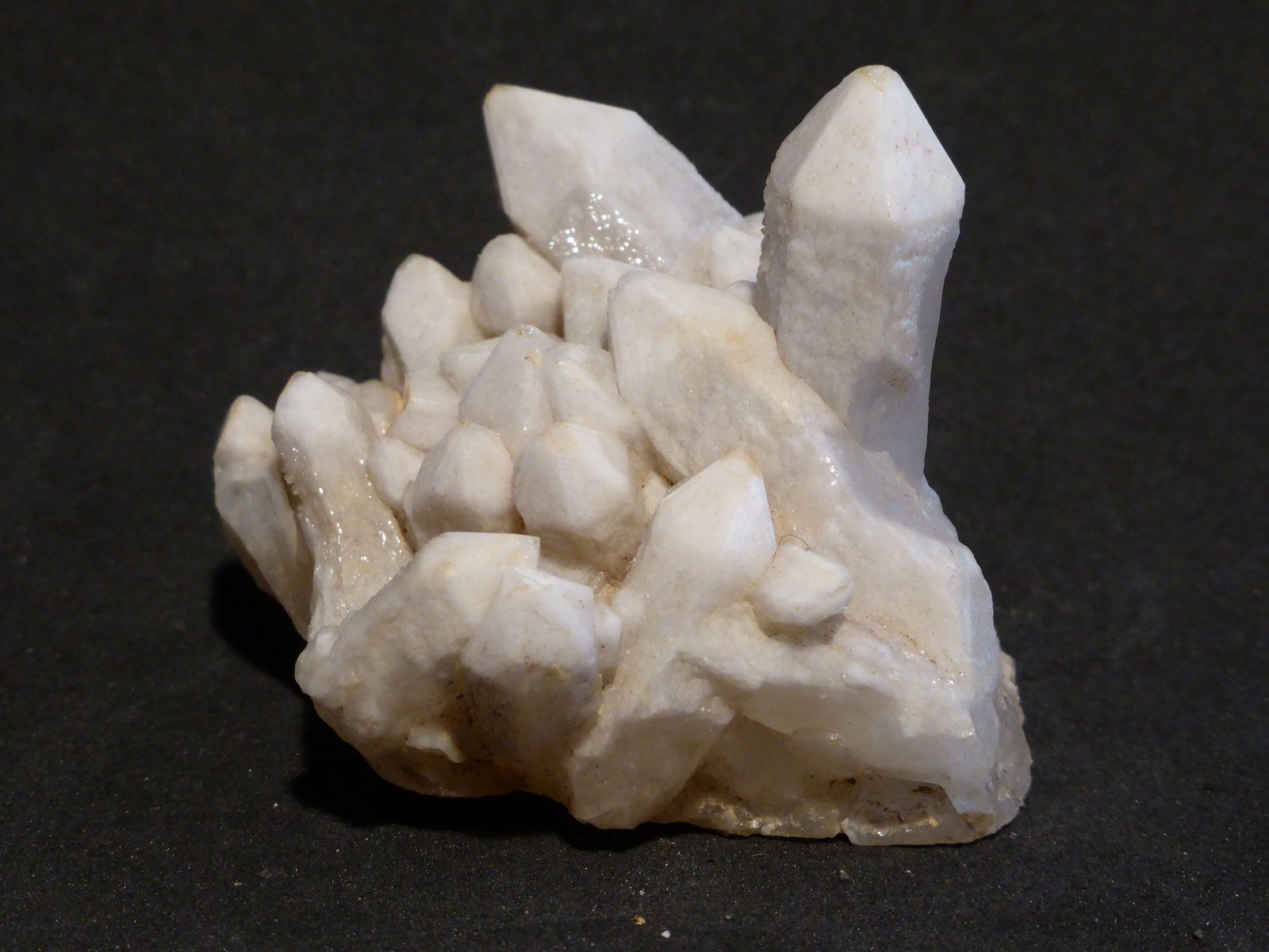 Cuarzo (variedad lechoso)
4x3,5 cm
(Autor: Ander Ispizua Juan)