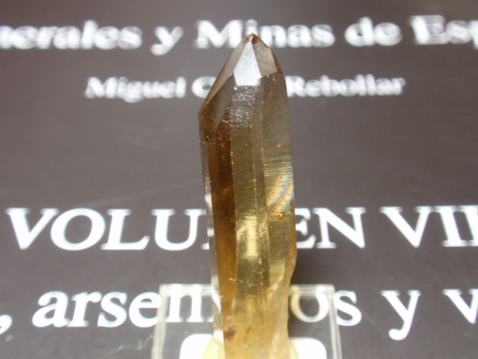 Cuarzo (variedad citrino)
8x35 mm
(Autor: Ignacio)