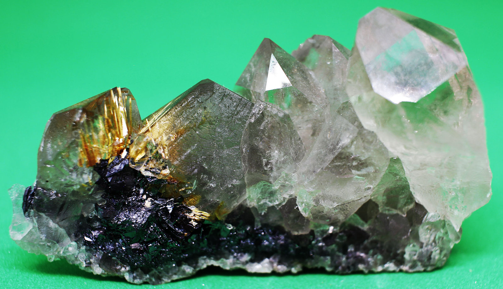 Rutilo en Cuarzo
7.5x4.5x1 cm
(Autor: Luis Edmundo Sánchez Roja)