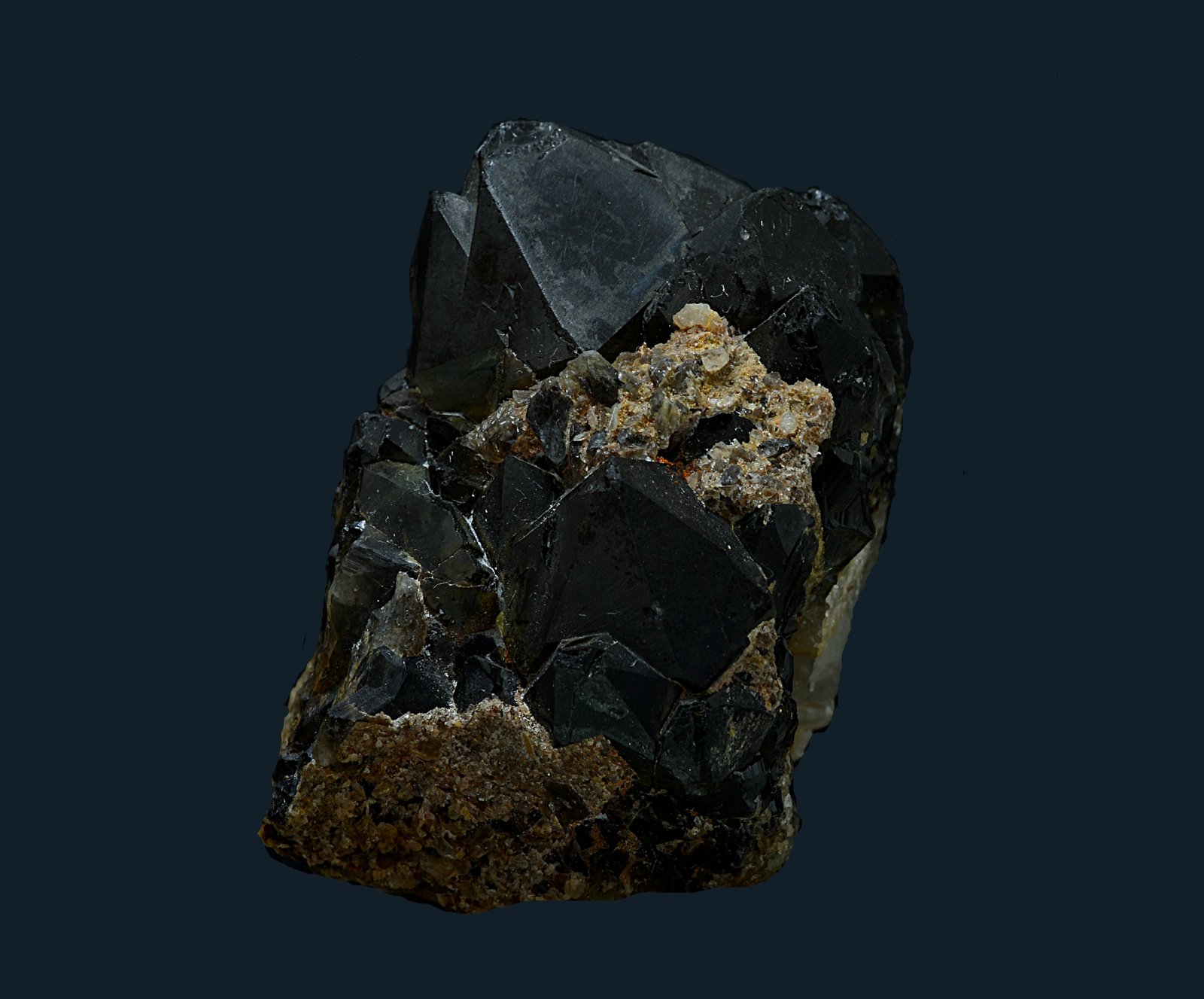Cuarzo (variedad ahumado)
47 x 36 mm
(Autor: Antonio Carmona)
