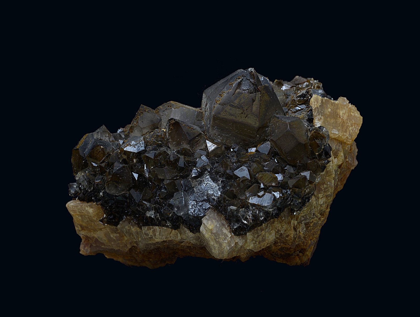 Cuarzo (variedad ahumado)
58 x 35 mm
(Autor: Antonio Carmona)