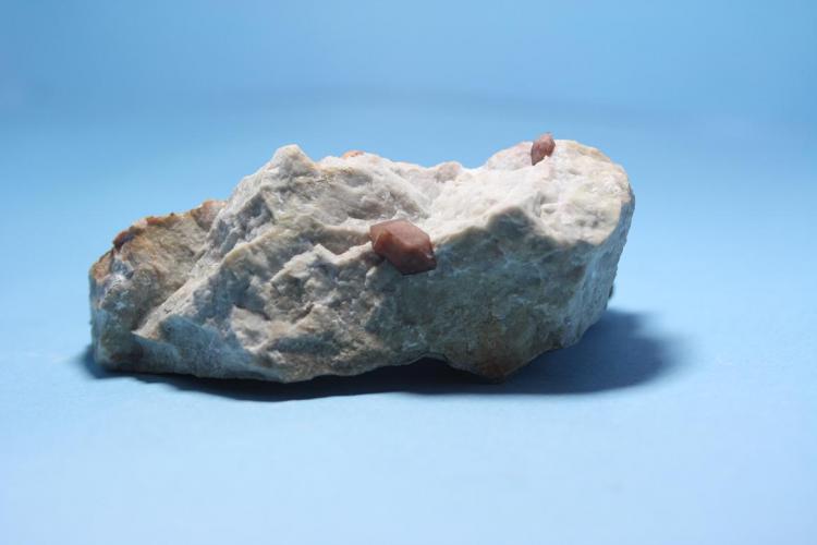 Cuarzo
Tamaño del cristal mayor 0,8 cm.
(Autor: minero1968)