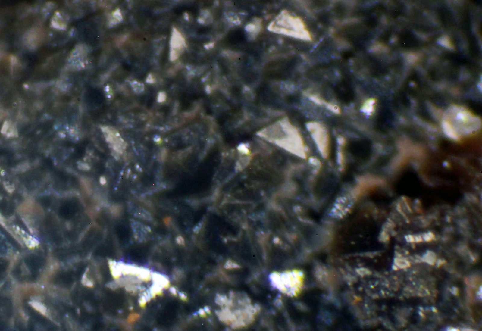 Descloizita
- 1 mm
(Autor: José Luis Zamora)