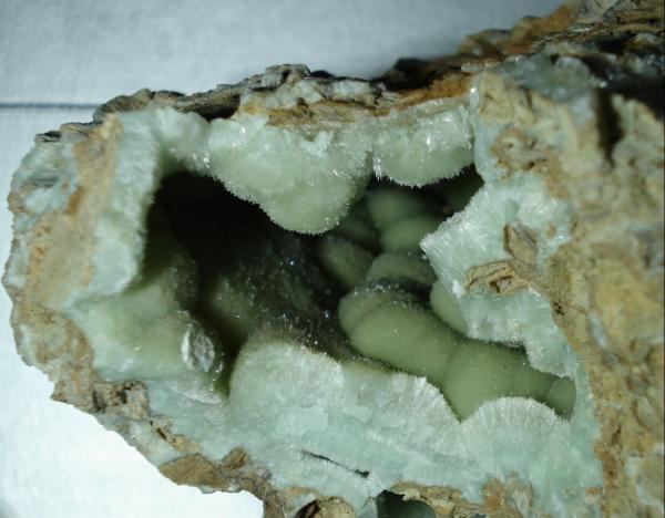 Aragonito
12 x 8 cm.
(Autor: Echevarria)