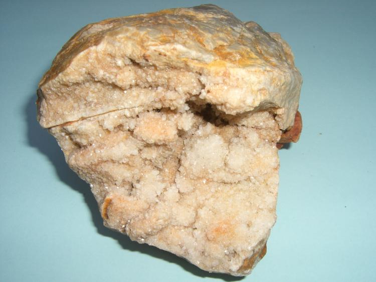 Cuarzo
7 x 9 x 9 cm.
(Autor: Antonio GG)