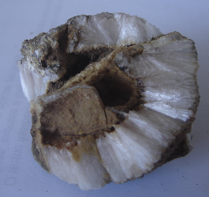 Wavellita
5 x 4 x 3,3 cm
(Autor: Anisio Claudio)
