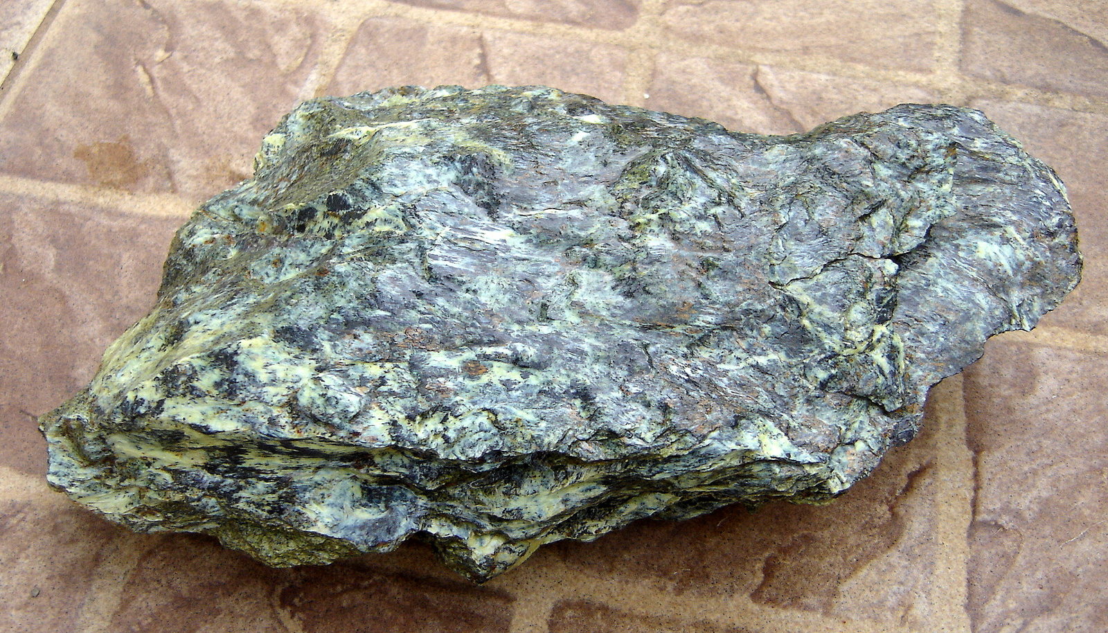 Actinolita
40 x 27 x 11 cm
(Autor: Anisio Claudio)