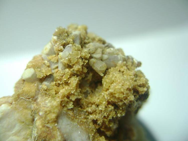 Apatito
Cristal mayor 7 x 3 milimetros
(Autor: P. apita)