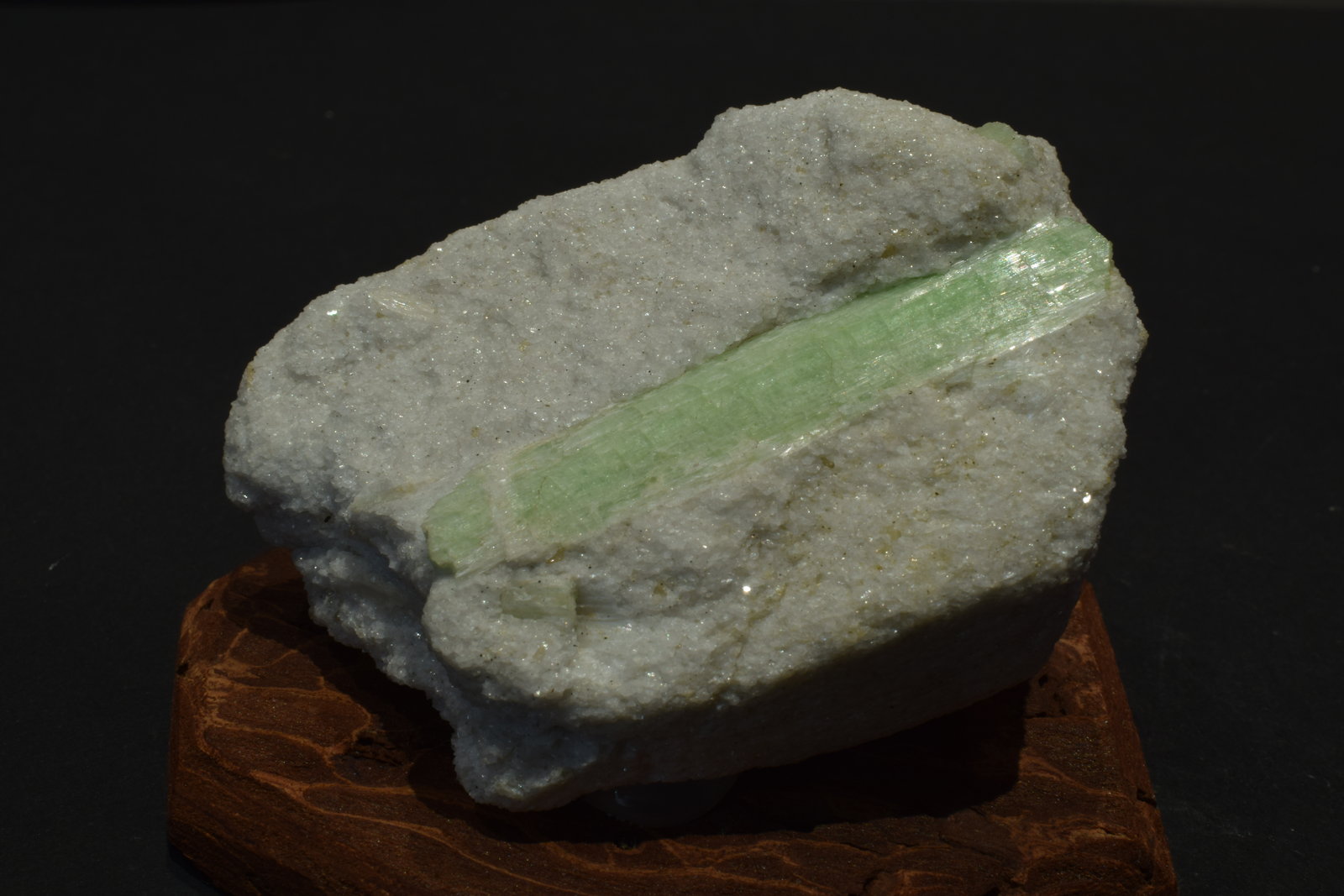 Tremolita
7 x 4,5 x 4,5 cm
(Autor: Antonio Alcaide)