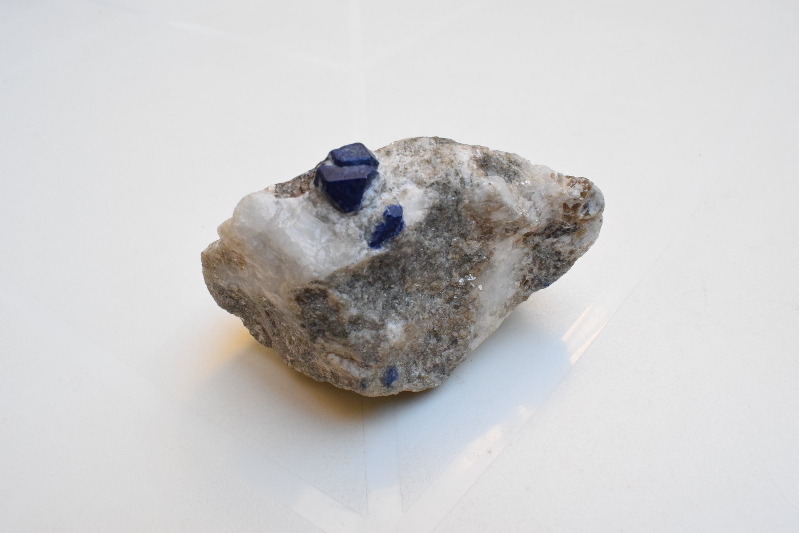 Haüyna
8 x 4,5 x 4 cm
(Autor: Antonio Alcaide)