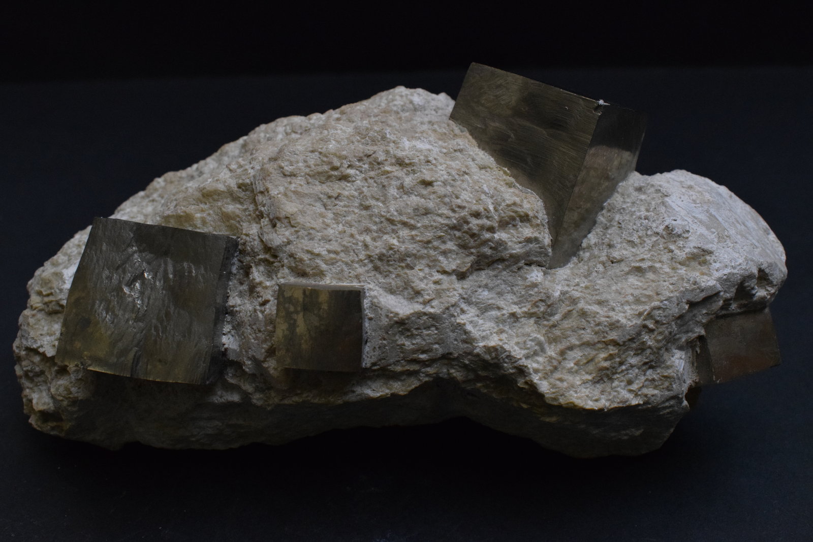 Pirita
15 x 7 x 6 cm
(Autor: Antonio Alcaide)