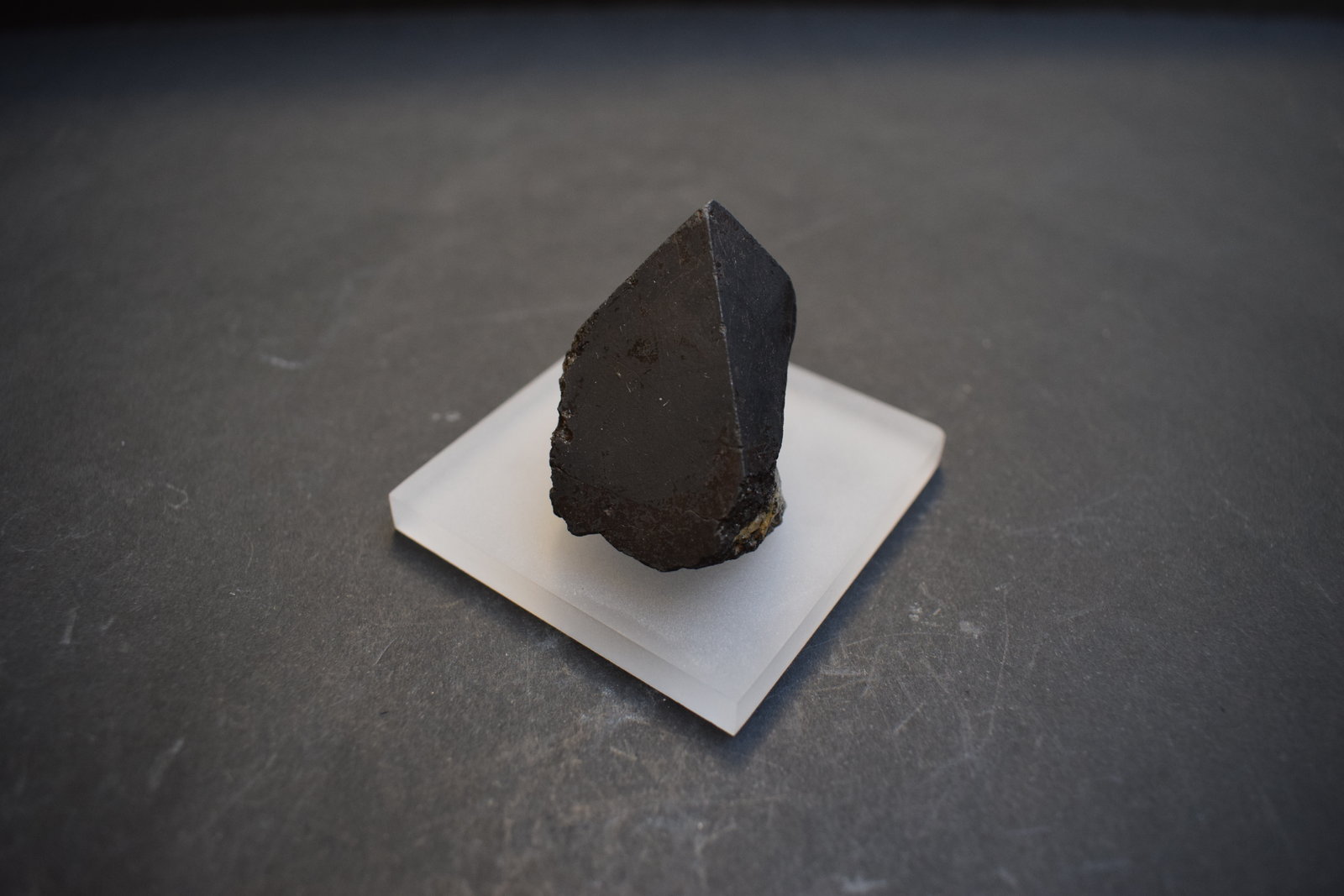 Alabandita
4,5 x 3,5 x 3 cm
(Autor: Antonio Alcaide)