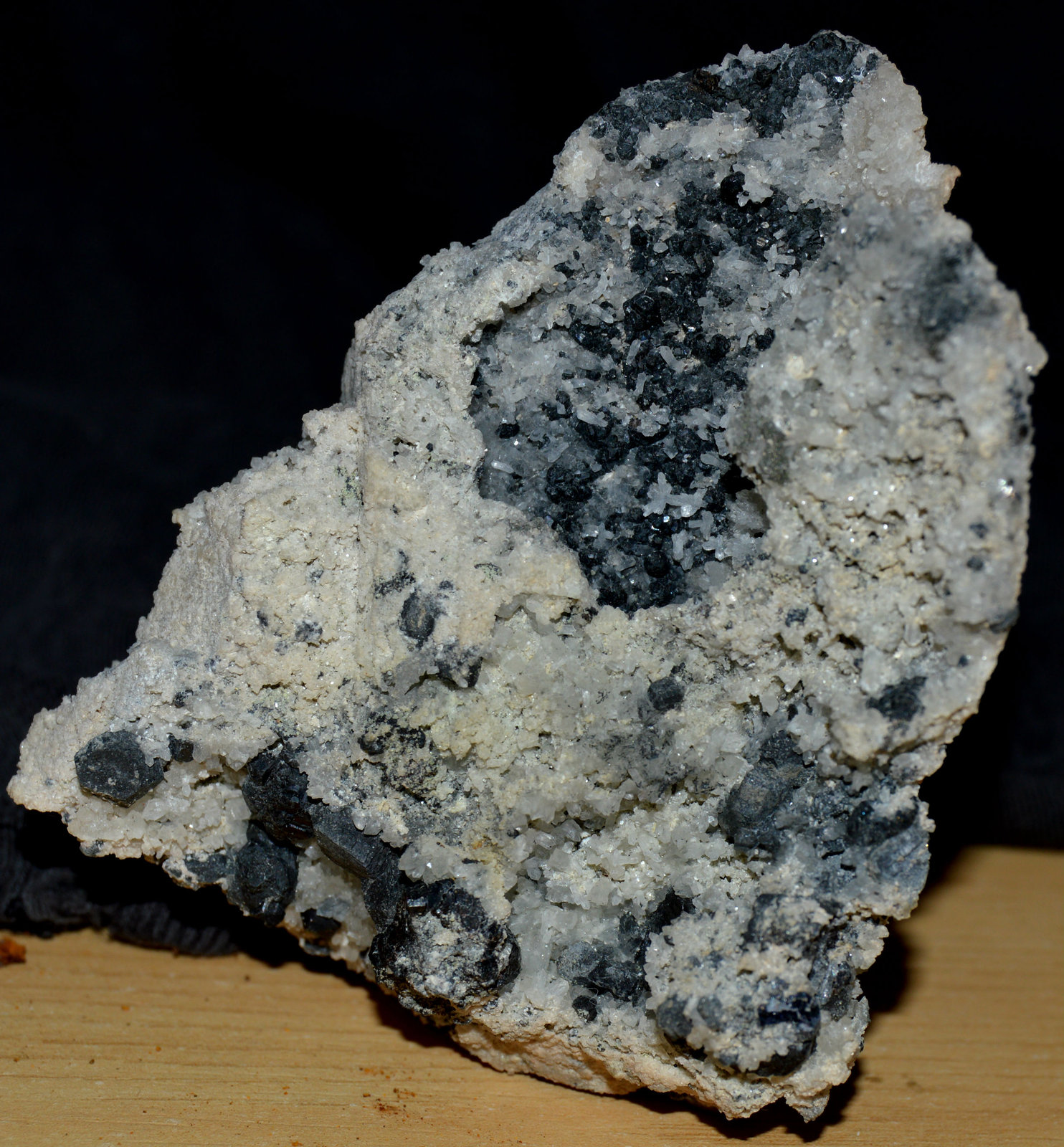 Esfalerita
76mm x 53mm
(Autor: DPC)