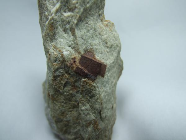 Goethita pseudo Pirita
Cristal de 1 cm.
(Autor: Al mar)