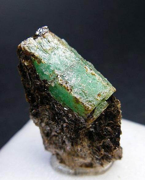 Berilo (variedad esmeralda)
3 cm x 1,5 cm
(Autor: Juan Cabezas)