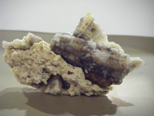 Pseudomórfica de Cuarzo (variedad calcedonia) sobre barita
(Autor: pardominer)