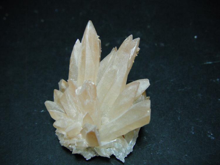 Calcita.
4,5 x 4 x 3 cm.
(Autor: Carles Rubio)