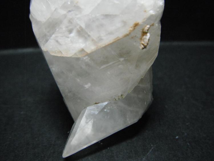 Calcita.
7,5 x 3,5 x 3,5 cm.
(Autor: Carles Rubio)