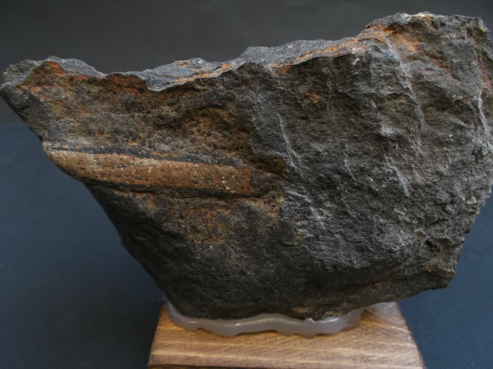 Cianita pseudomórfica de andalucita
9 x 5 x 2 cm
(Autor: Antonio Alcaide)