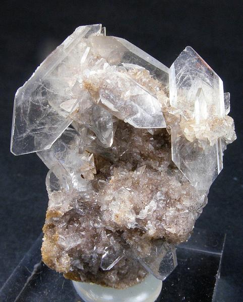 Celestina
2.5 x 2 cm.
(Autor: Juan Cabezas)