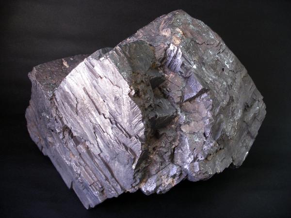 Galena
Pieza: 24 x 16 cm. Arista cristal mayor: 13 cm.
(Autor: Juan Cabezas)