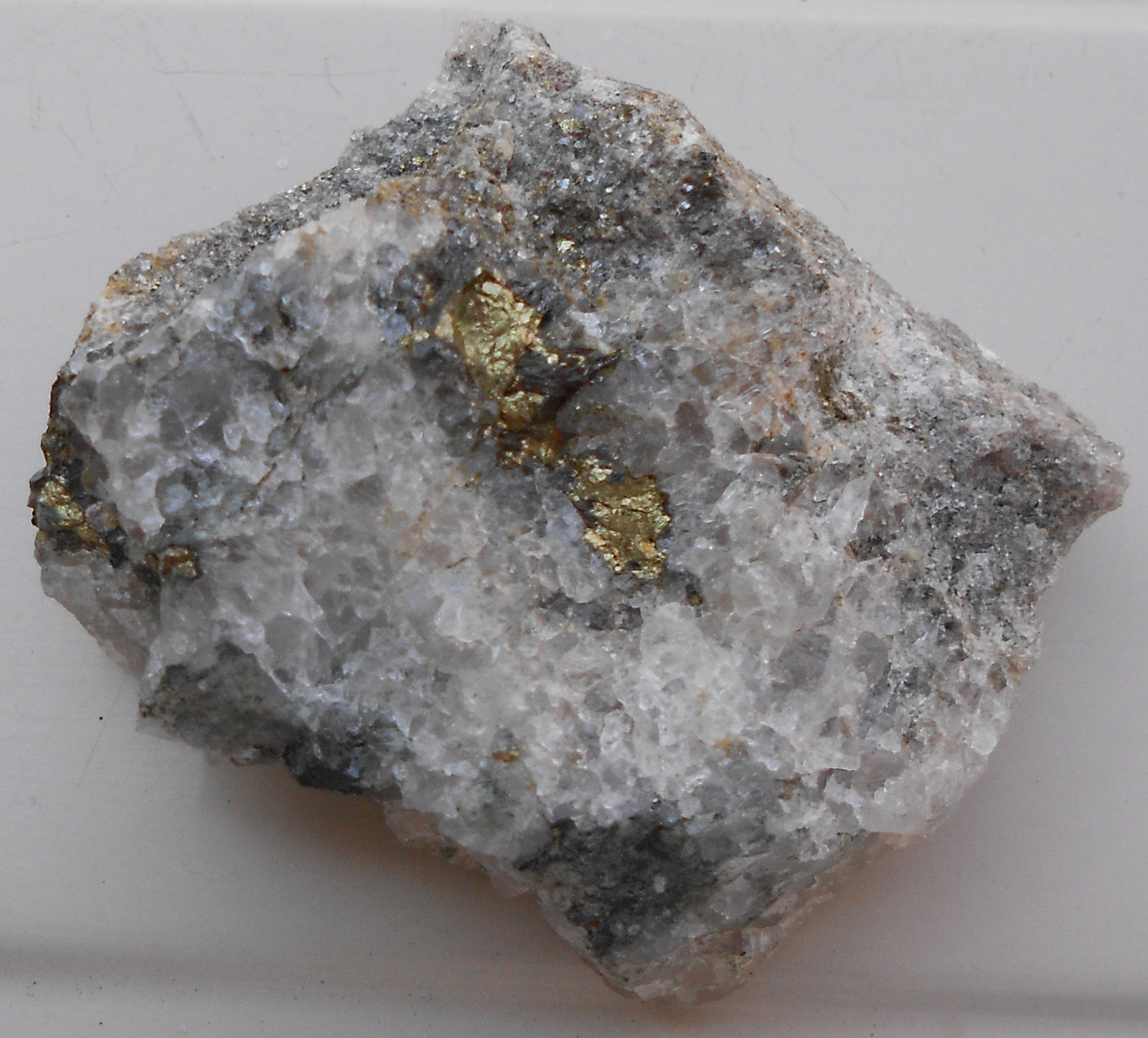 Calcopirita
4,5 x 3,5 cm
(Autor: juan manuel del valle)