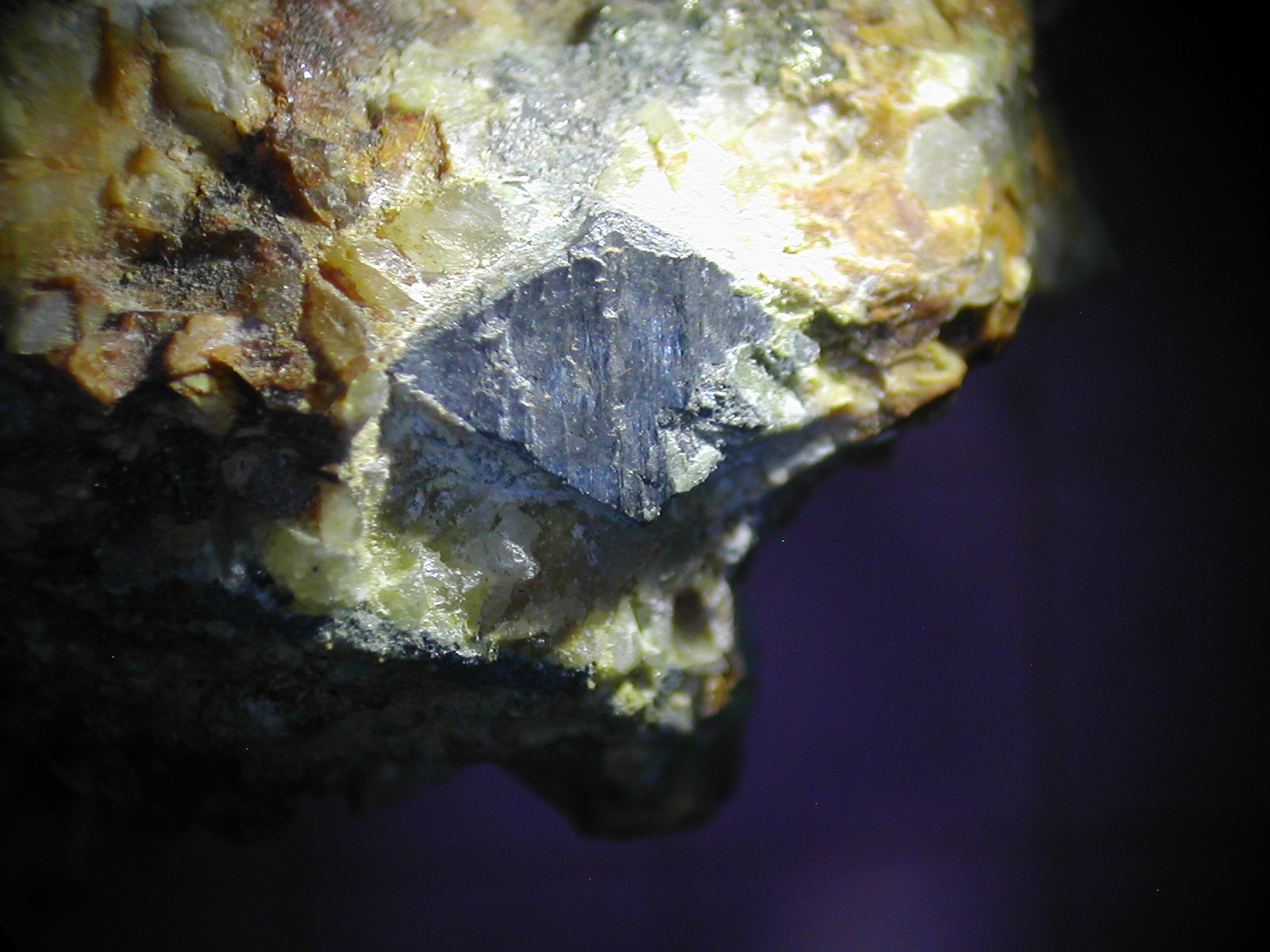 Arsenopirita
1 cm aprox.
(Autor: Adolf Cortel)