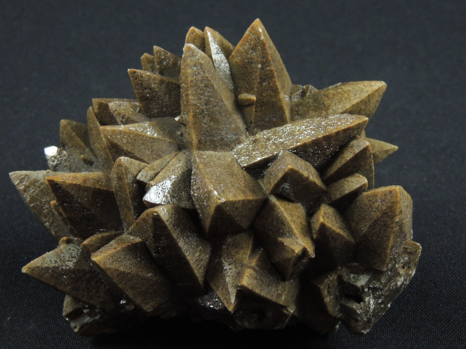 Calcita
10.7 x 8.5 x 4.5 centimetros
(Autor: Ricardo Melendez)