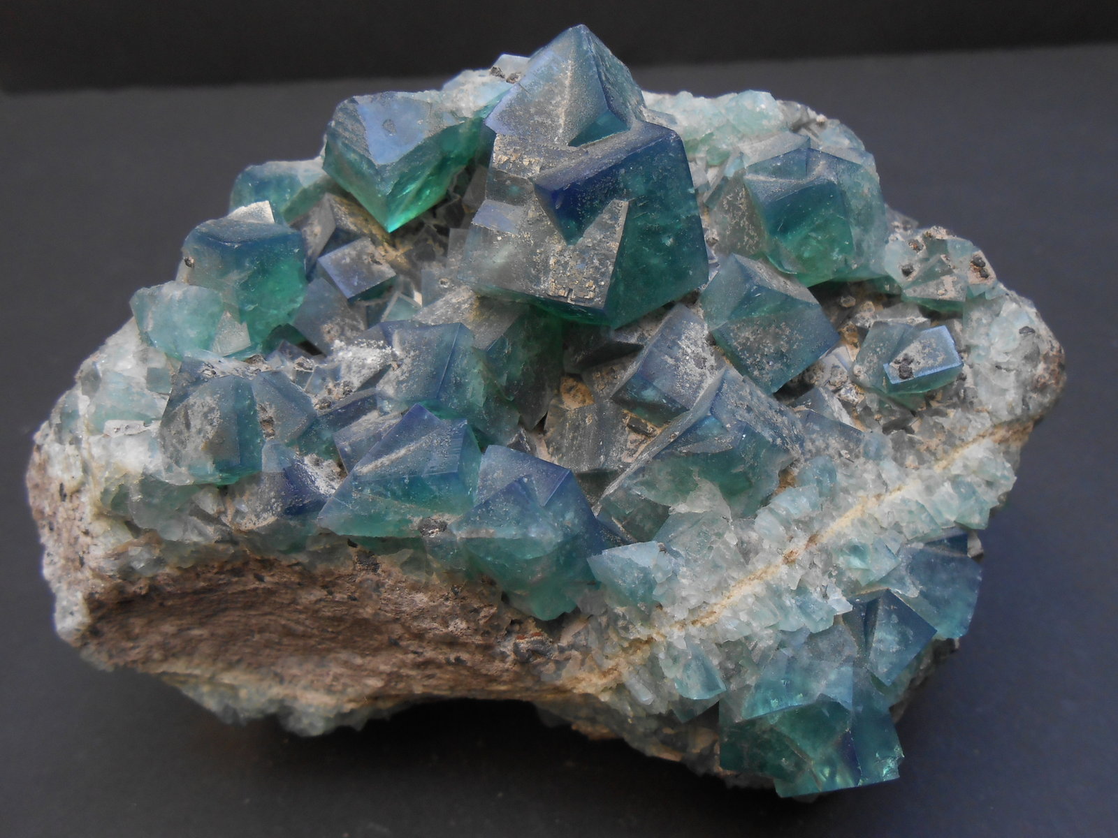 Fluorita
12 x 9 x 6
(Autor: Antonio Alcaide)