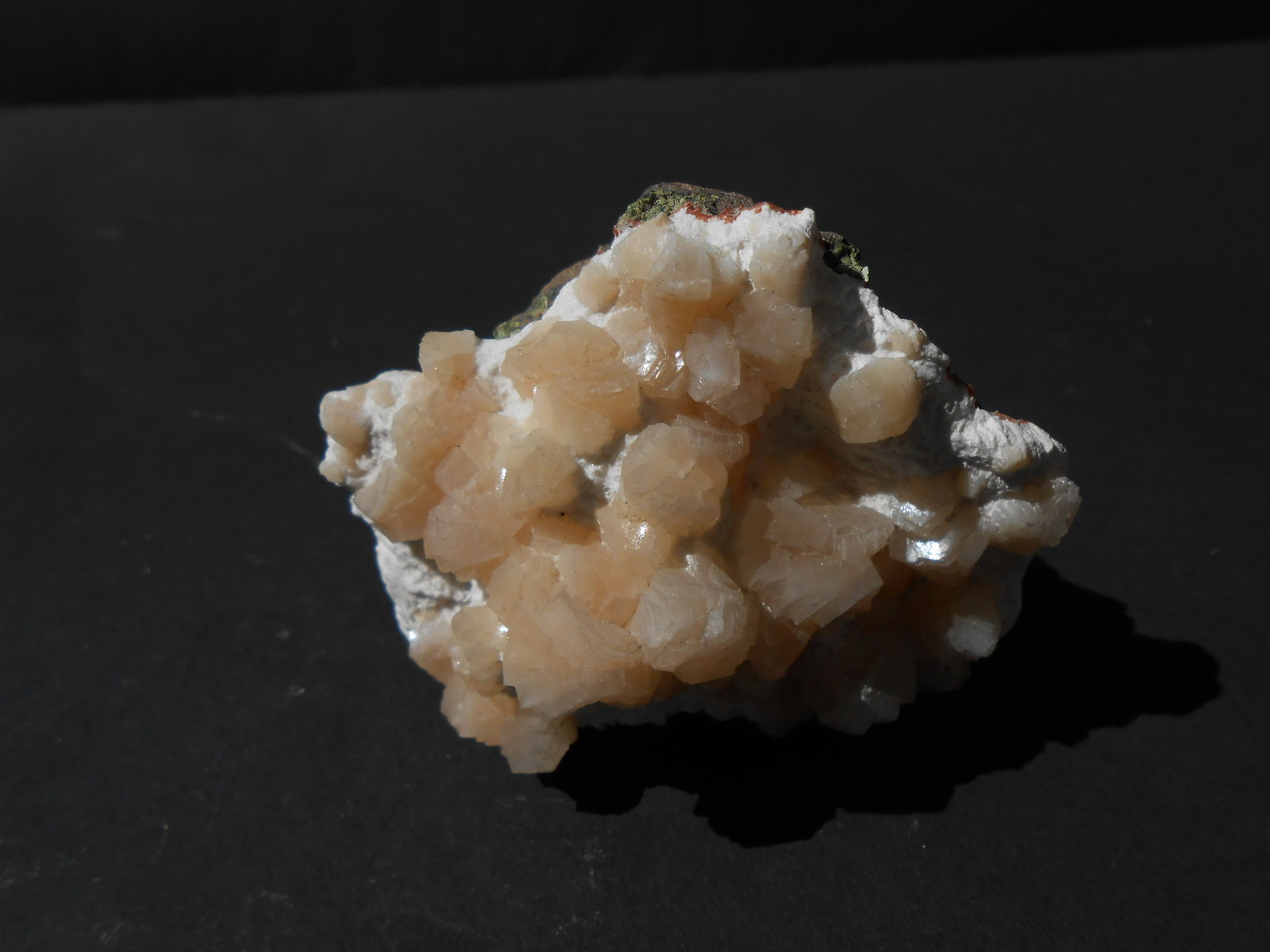 Heulandita-Ca
7 x 5 x 3,5 cm
(Autor: Antonio Alcaide)