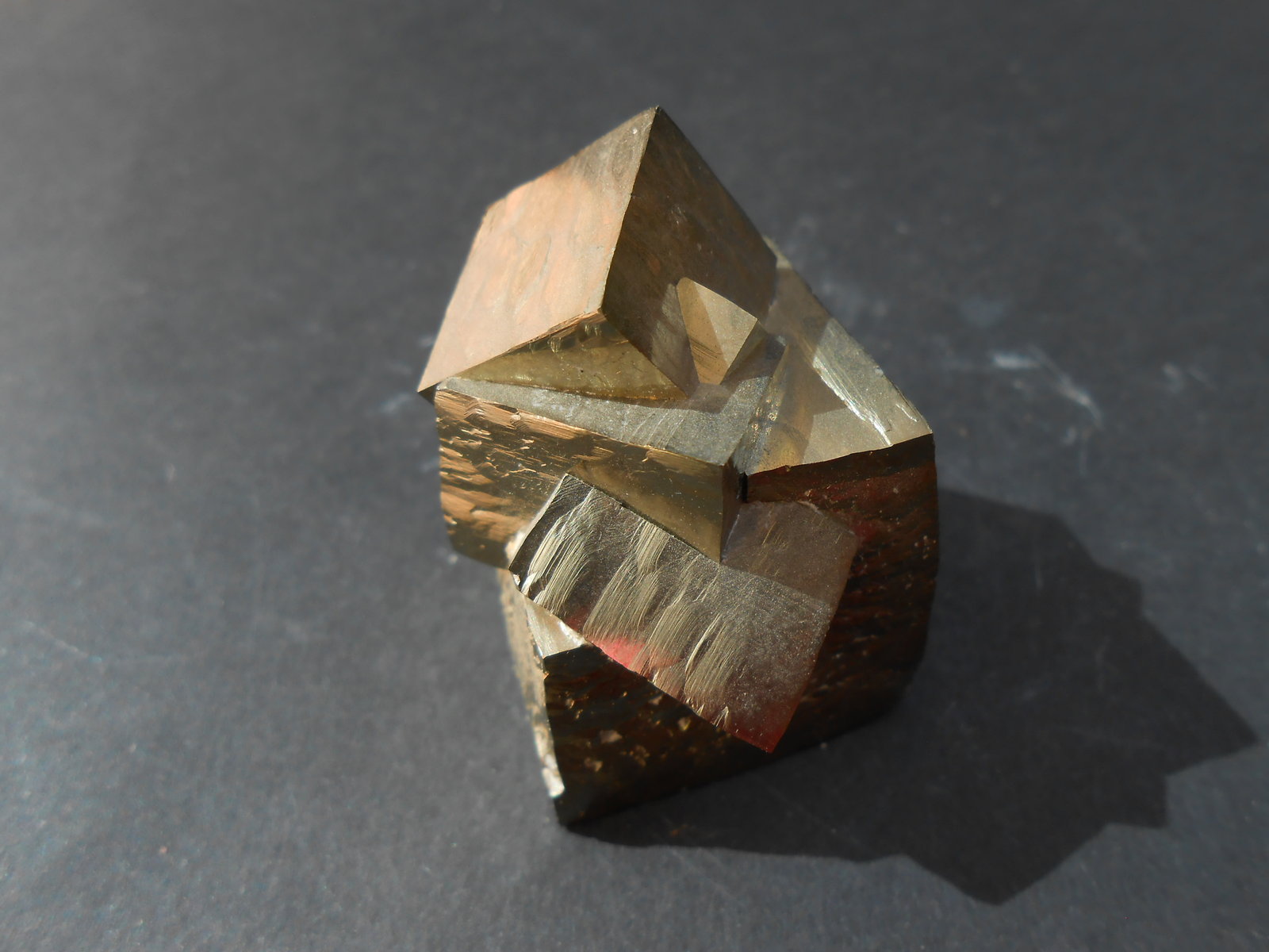 Pirita
3,5 x 3 x 2,5 cm
(Autor: Antonio Alcaide)