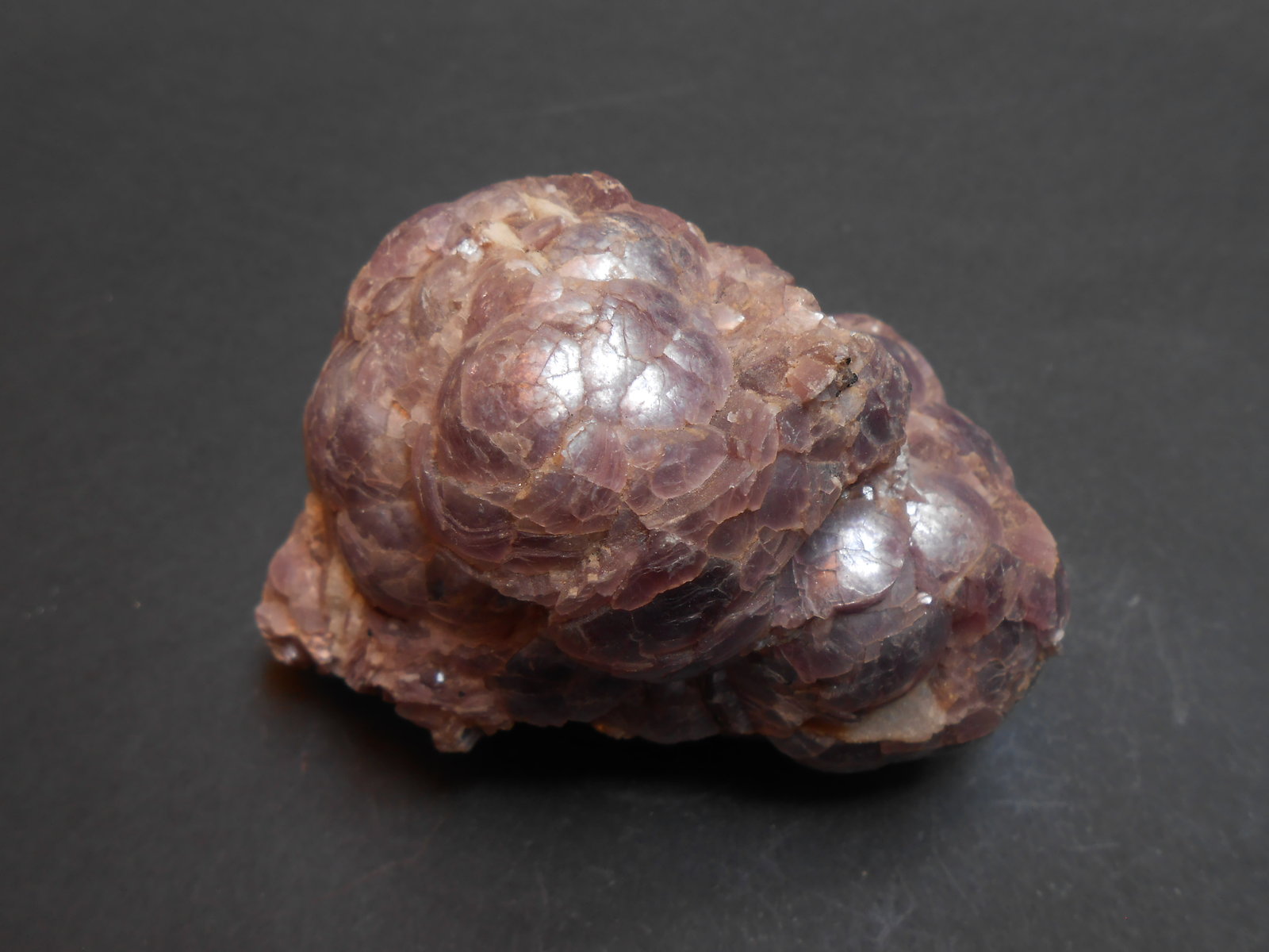 Lepidolita
8 x 5 x 4,5 cm
(Autor: Antonio Alcaide)