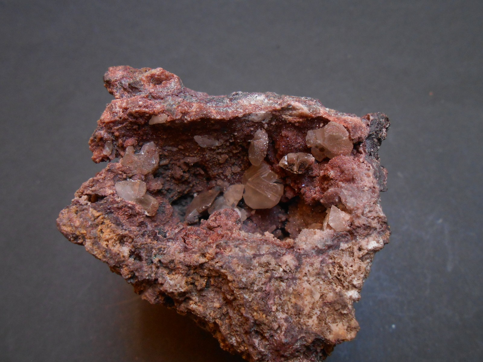 Cerusita
5,5 x 5,5 x 5 cm
(Autor: Antonio Alcaide)