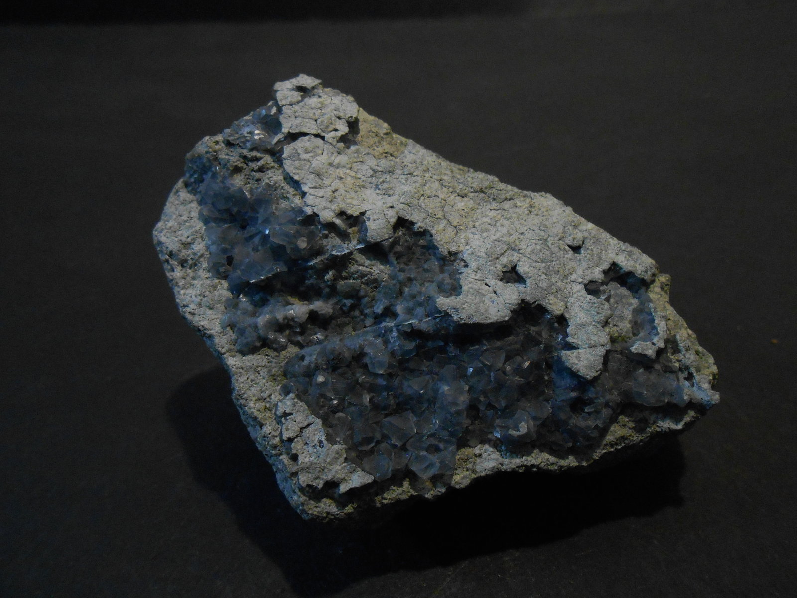 Cuarzo
7,5 x 5 x 3 cm
(Autor: Antonio Alcaide)