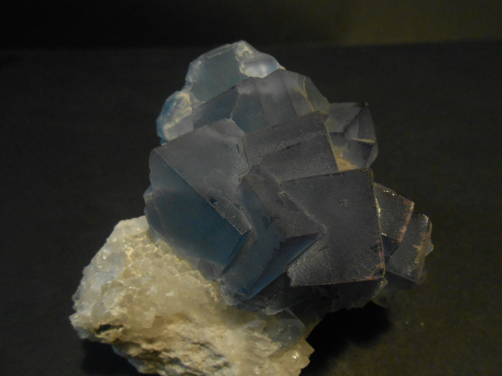 Fluorita
8 x 7 x 6
(Autor: Antonio Alcaide)