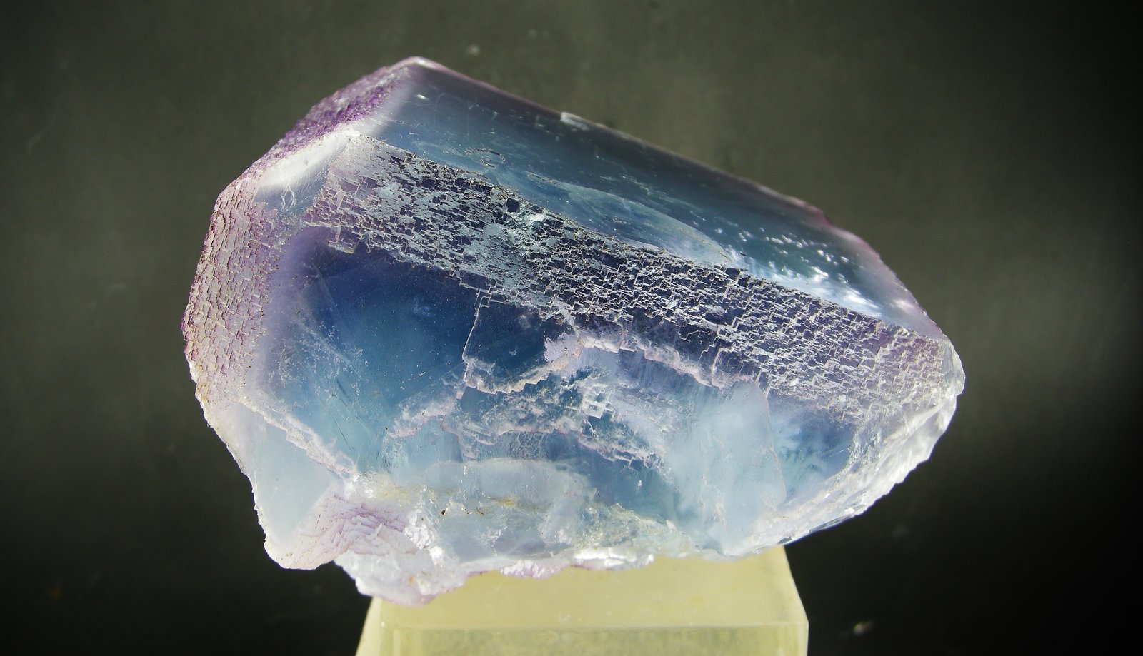 Fluorita
13 x 11 cm
(Autor: Diego Navarro)