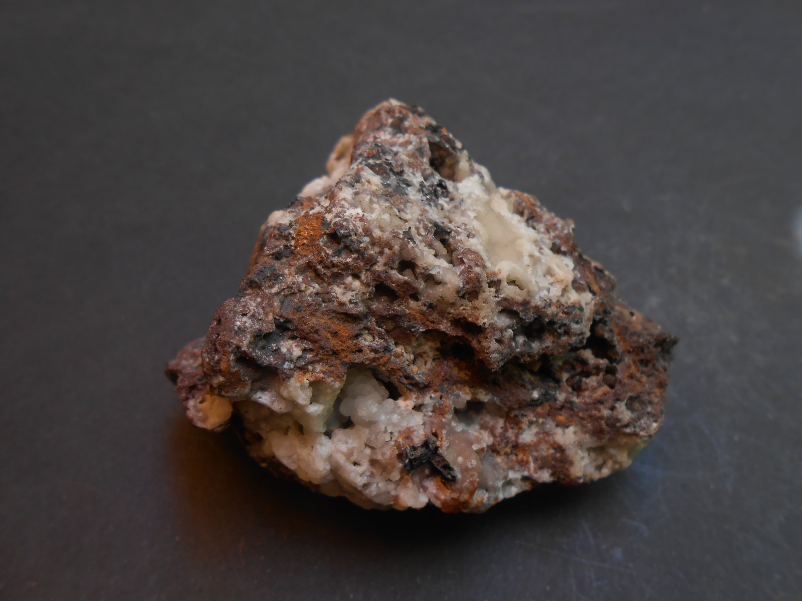 Plumbogummita
5,5 x 5 x 3 cm
(Autor: Antonio Alcaide)