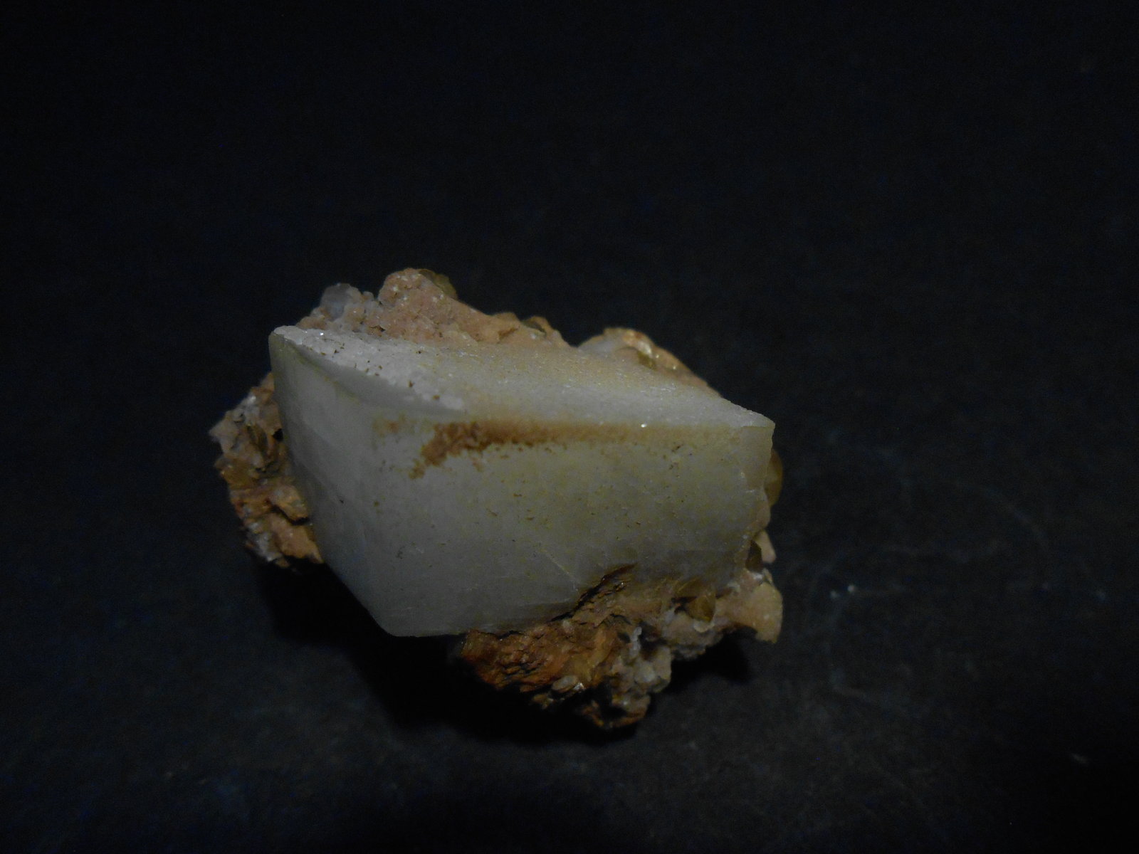 Dolomita
3,5 x 2,5 x 2,5 cm
(Autor: Antonio Alcaide)