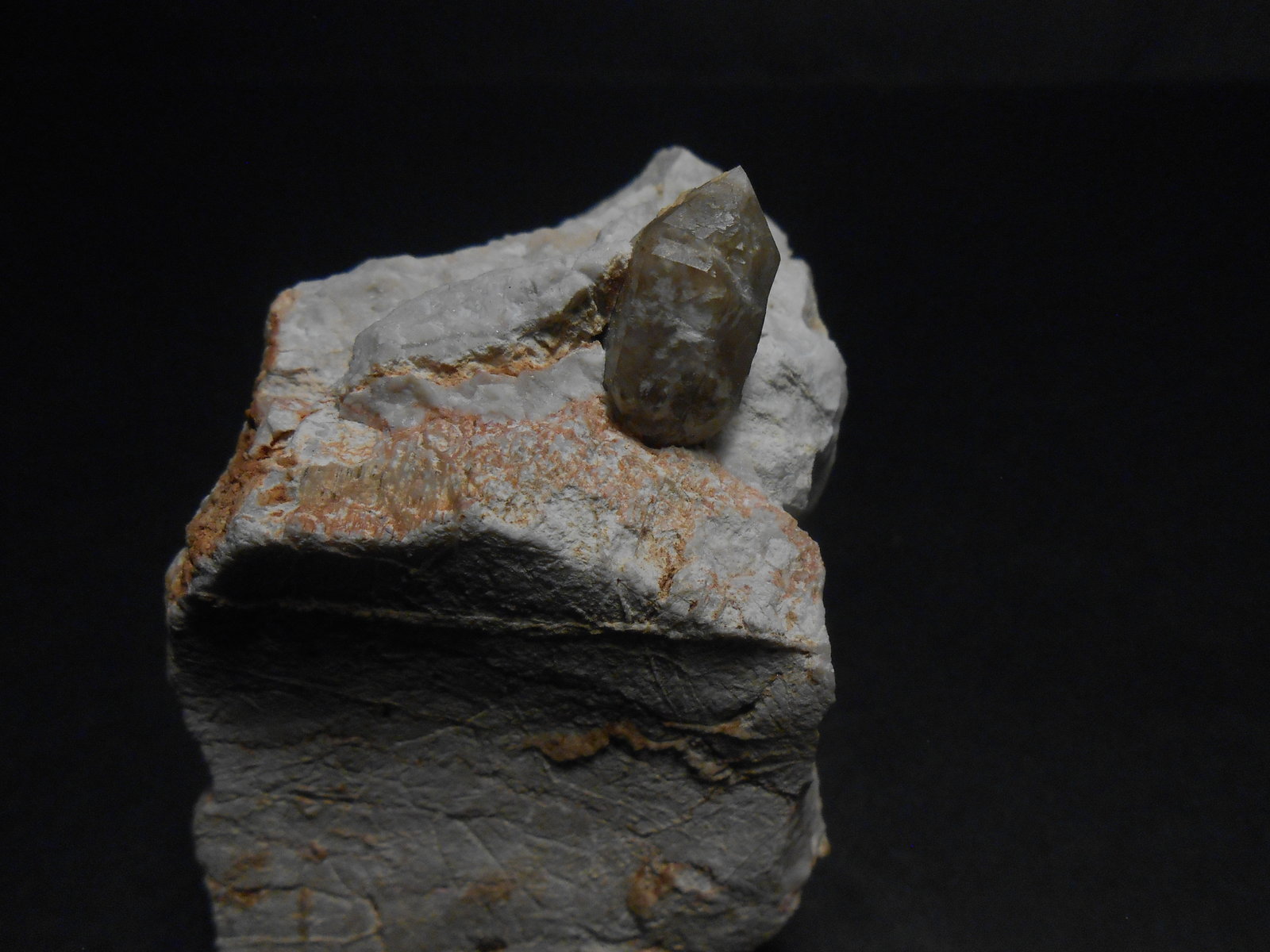 Cuarzo
7 x 5 x 5 cm
(Autor: Antonio Alcaide)