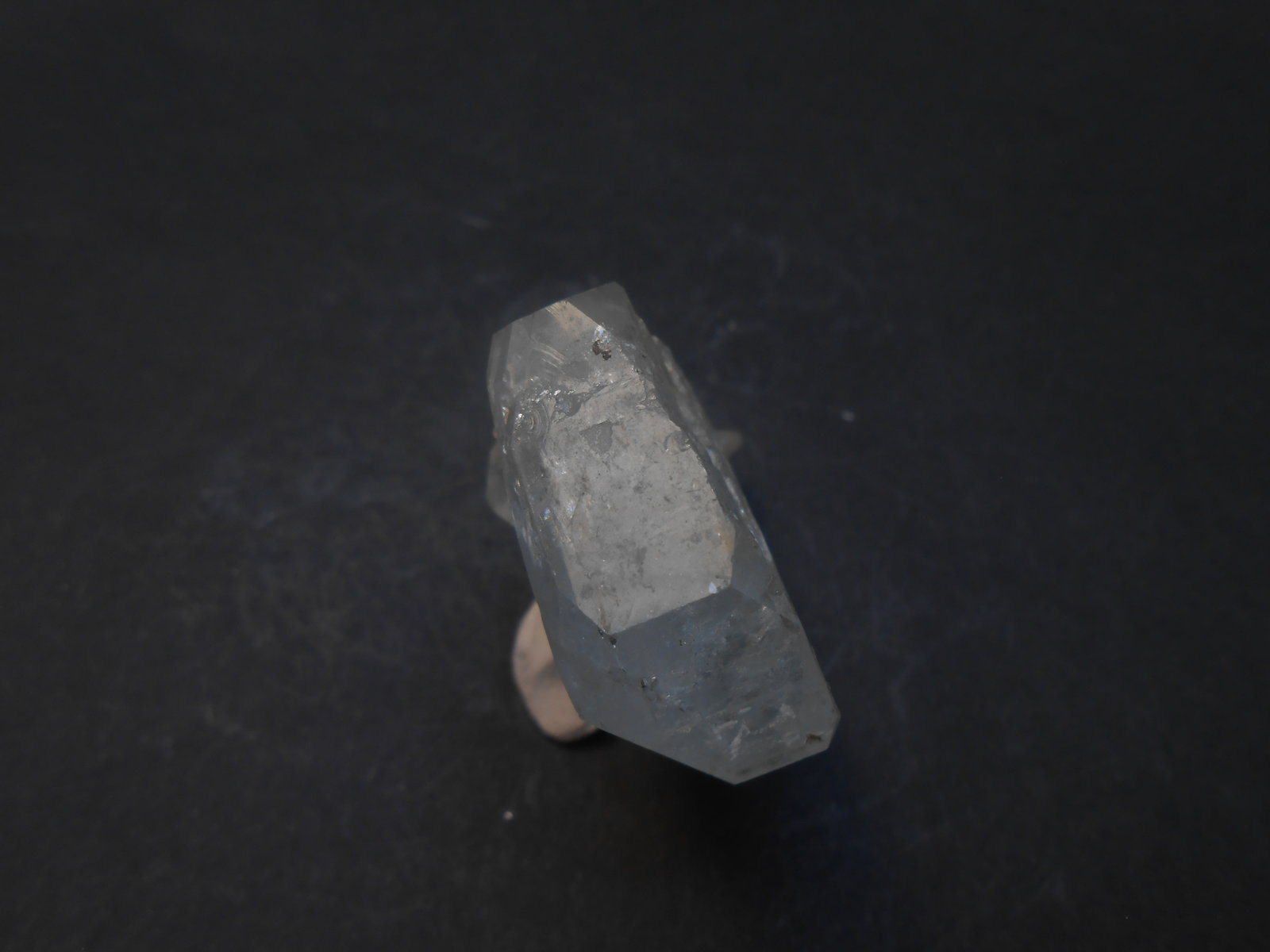 Berilo (variedad aguamarina)
5 x 3,5 x 1,5 cm
(Autor: Antonio Alcaide)