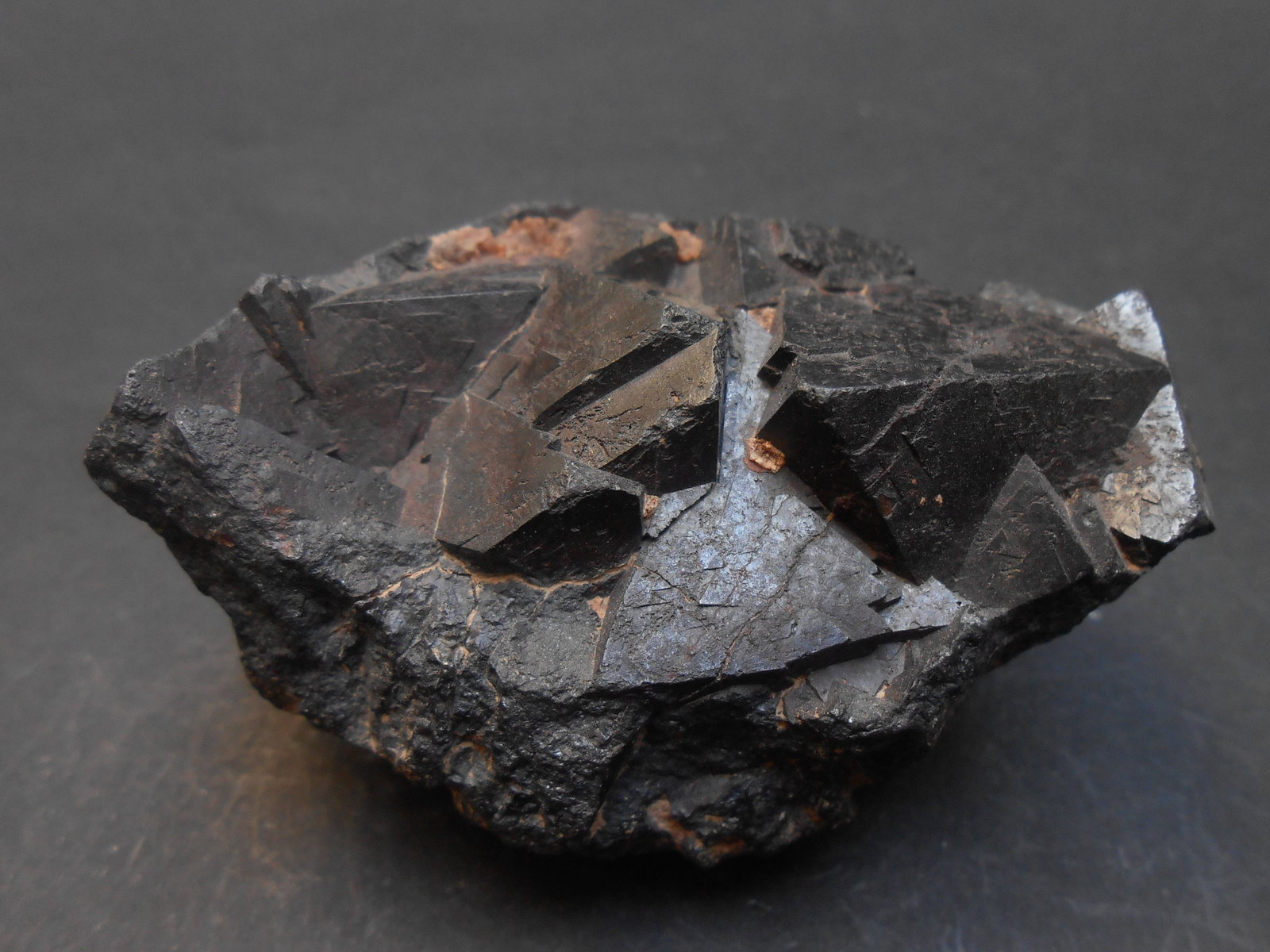 Hematites pseudomórfico Magnetita
7 x 5 x 3,5 cm
(Autor: Antonio Alcaide)