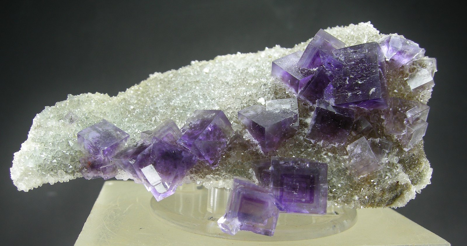 Fluorita<br />La Cabaña, Zona M