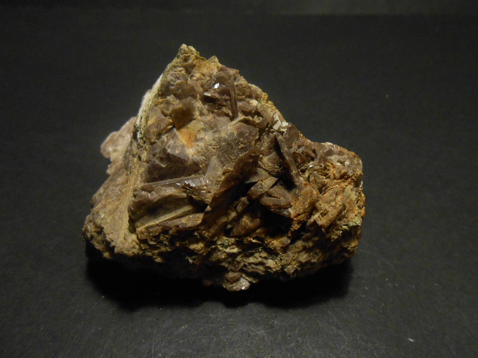 Axinita-(Fe)
7,5 x 4,5 x 4 cm
(Autor: Antonio Alcaide)
