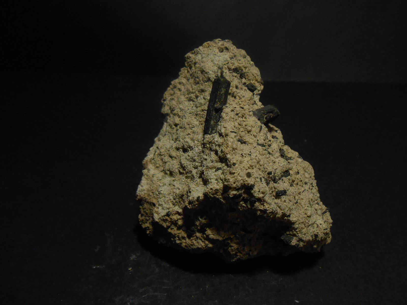Ferrohornblenda
8 x 8 x 5 cm
(Autor: Antonio Alcaide)
