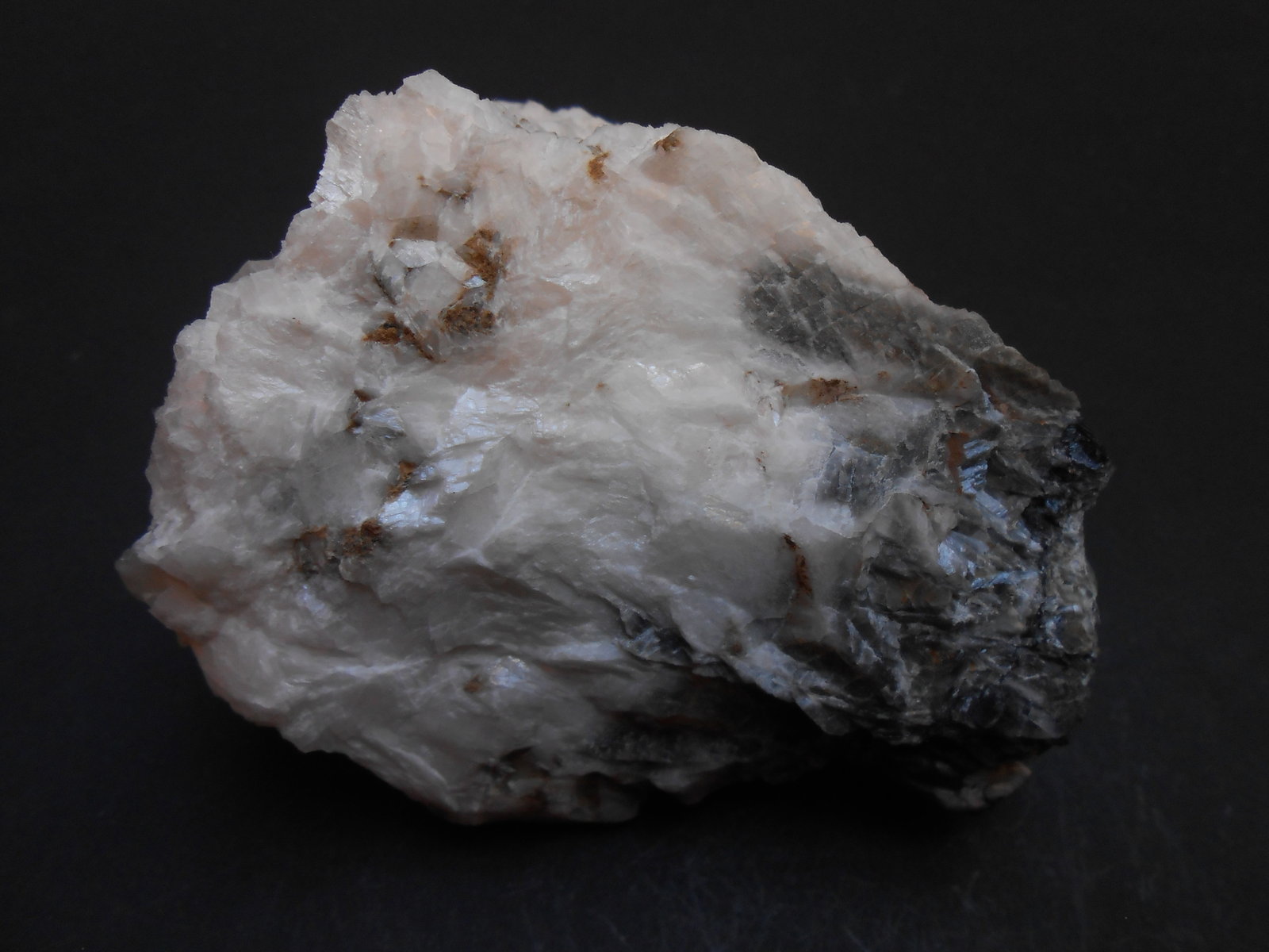 Magnesita
9 x 6,5 x 6 cm
(Autor: Antonio Alcaide)