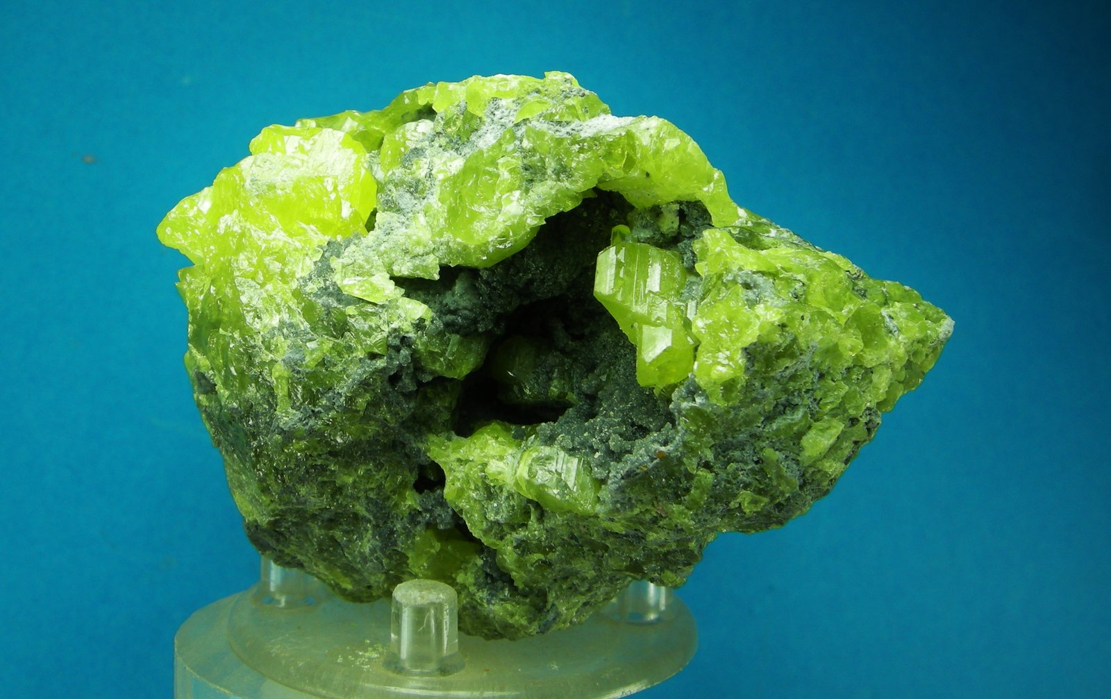 Azufre
8.5 x 5.5 cm
(Autor: Diego Navarro)