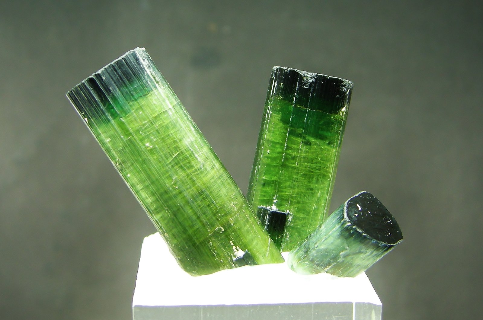 Elbaita (variedad verdelita)
3.5 cm - 2.5 cm - 1.2 cm
(Autor: Diego Navarro)